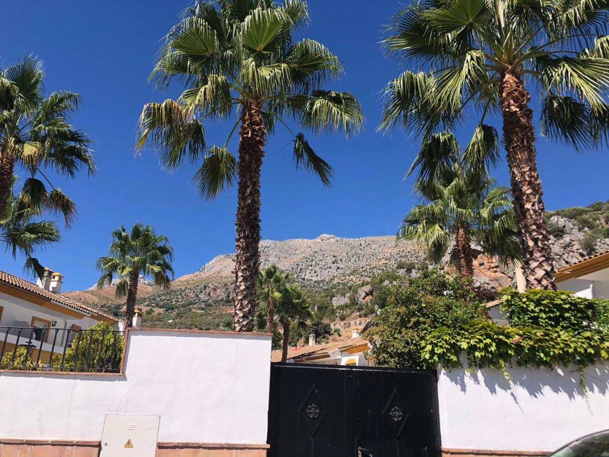 Casa Rural Las Rosas De Benaoján Exteriér fotografie