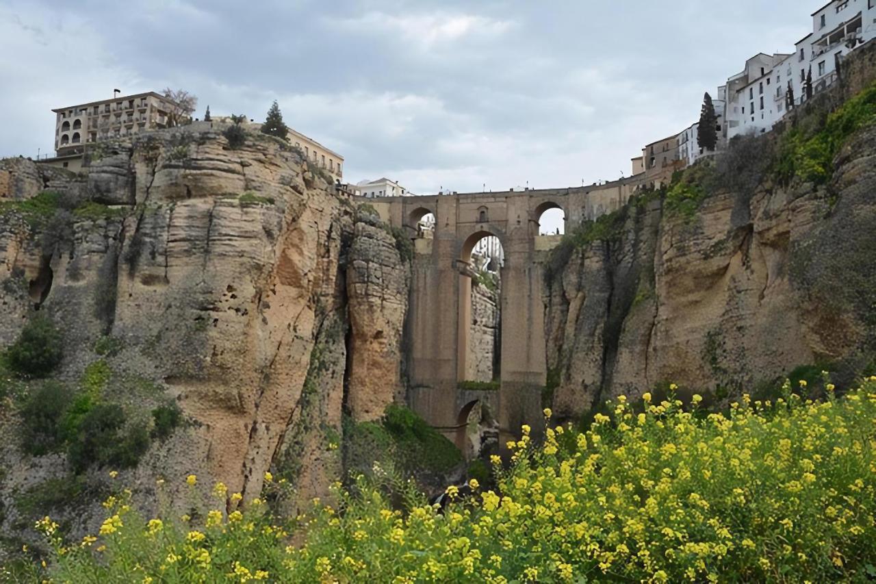 Casa Rural Las Rosas De Benaoján Exteriér fotografie
